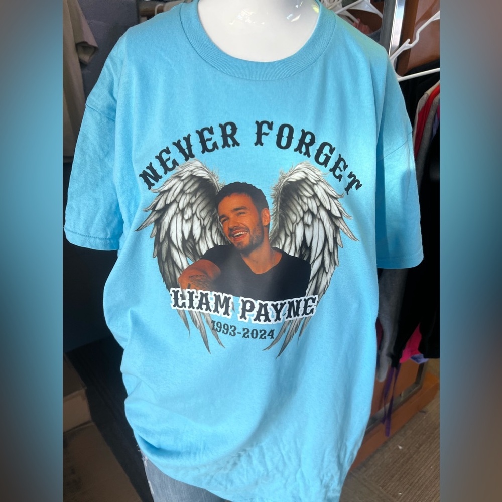 - Brand new unisex, T-shirt, Liam Payne, in memory